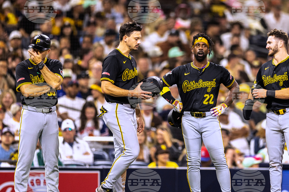 Pirates Padres Baseball