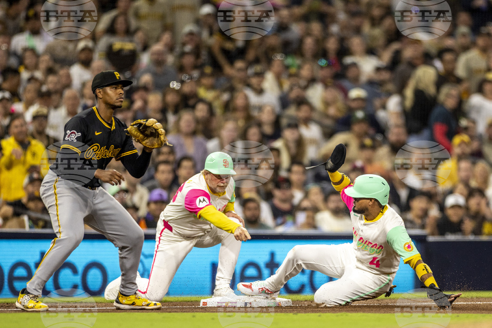Pirates Padres Baseball