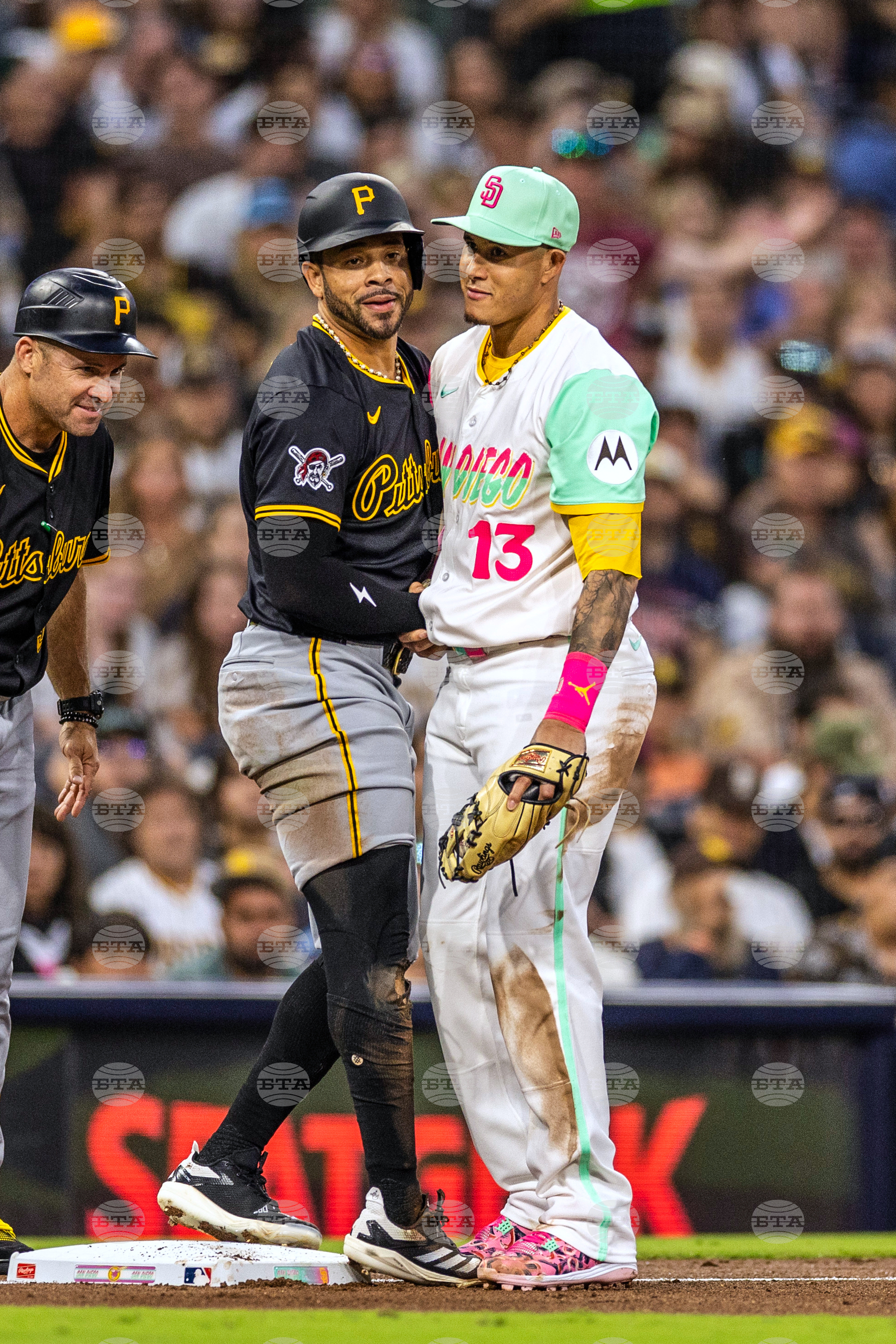 Pirates Padres Baseball