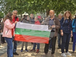 Ловеч - протест - евро