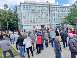 Търговище - протест - национална валута