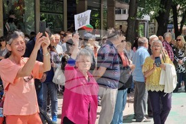 Шумен - протест - запазване на лева