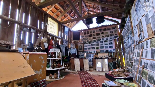 Над 10 000 снимки и документи е събрала в архивна сбирка за троянското село Орешак и региона Стела Маринова