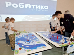 Разград - роботика - състезание