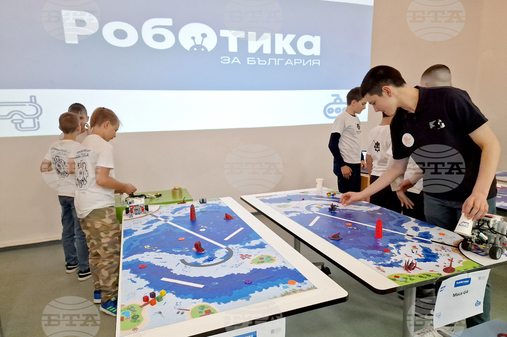 Разград - роботика - състезание