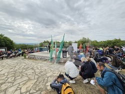 Връх Милин камък - Христо Ботев - почит