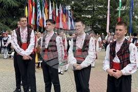 Казанлък - Национално надиграване „Тъпан бие, хоро се вие“