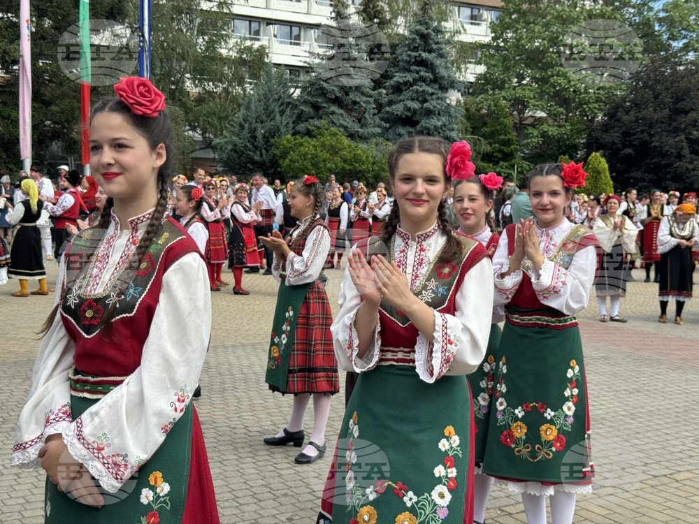 Казанлък - Национално надиграване „Тъпан бие, хоро се вие“