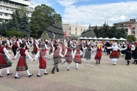 Казанлък - Национално надиграване „Тъпан бие, хоро се вие“