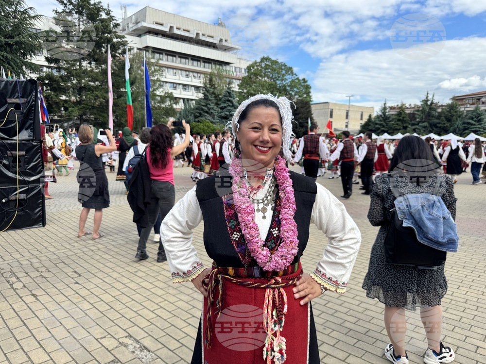 Казанлък - Национално надиграване „Тъпан бие, хоро се вие“