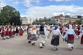 Казанлък - Национално надиграване „Тъпан бие, хоро се вие“