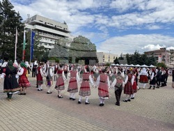 Казанлък - Национално надиграване „Тъпан бие, хоро се вие“