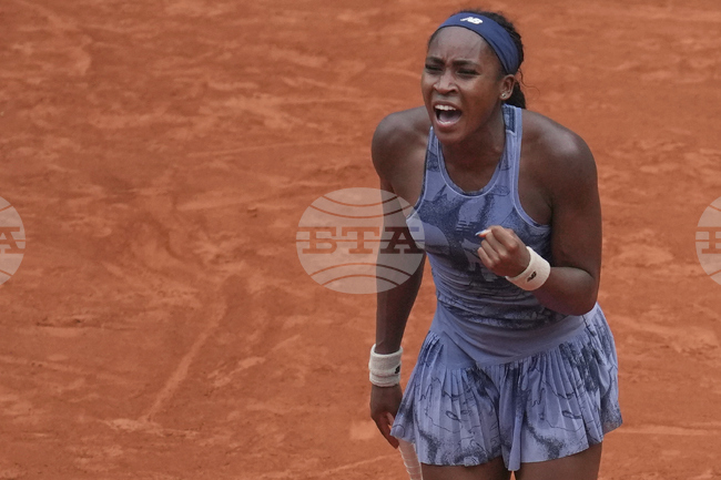 Коко Гоф елиминира Мари Боузкова и ще играе в четвъртия кръг на турнира по тенис "Ролан Гарос".