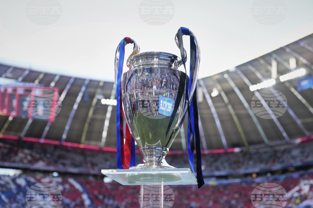 Лех Познан и Слован Братислава постигнаха убедителни победи в квалификациите на Шампионската лига, македонският Шкендия би румънския ФКСБ