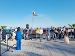 Поморие - син флаг - рибарско пристанище „Поморие“