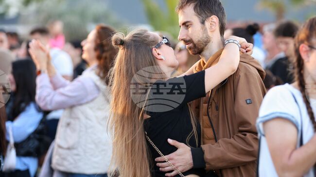 Летният туристически сезон през тази година в Поморие показва промяна в профила на туристите