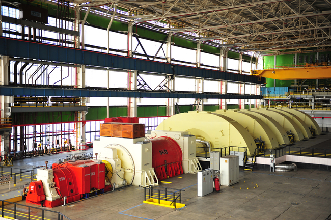 Работник от външна фирма, работеща на територията на АЕЦ "Козлодуй", е пострадал, съобщават от централата 