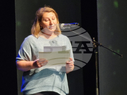 Бургас - награждаване - конкурс „Който спаси един човешки живот, спасява цяла вселена“