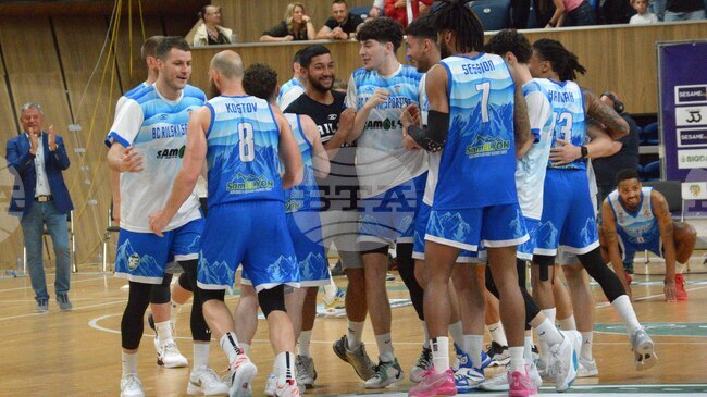 Шампионът на Рилски спортист се върна на пътя на победите в Националната баскетболна лига след успех над Ботев Враца