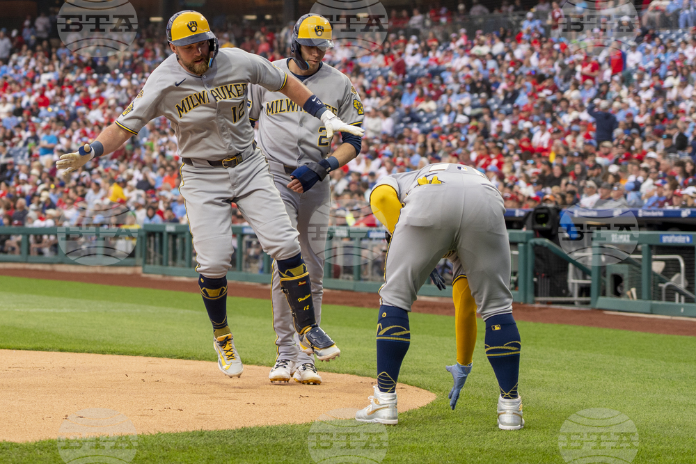 Brewers Phillies Baseball