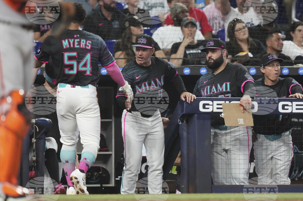 Giants Marlins Baseball