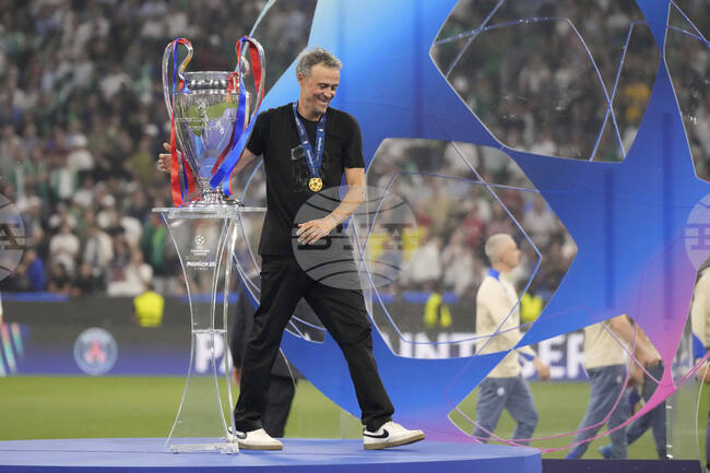 Луис Енрике е най-добрият, сигурен е халфът на Барселона Гави