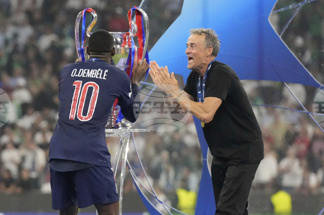 Усман Дембеле може да направи още по-силен сезон, сигурен е старши треньорът Луис Енрике