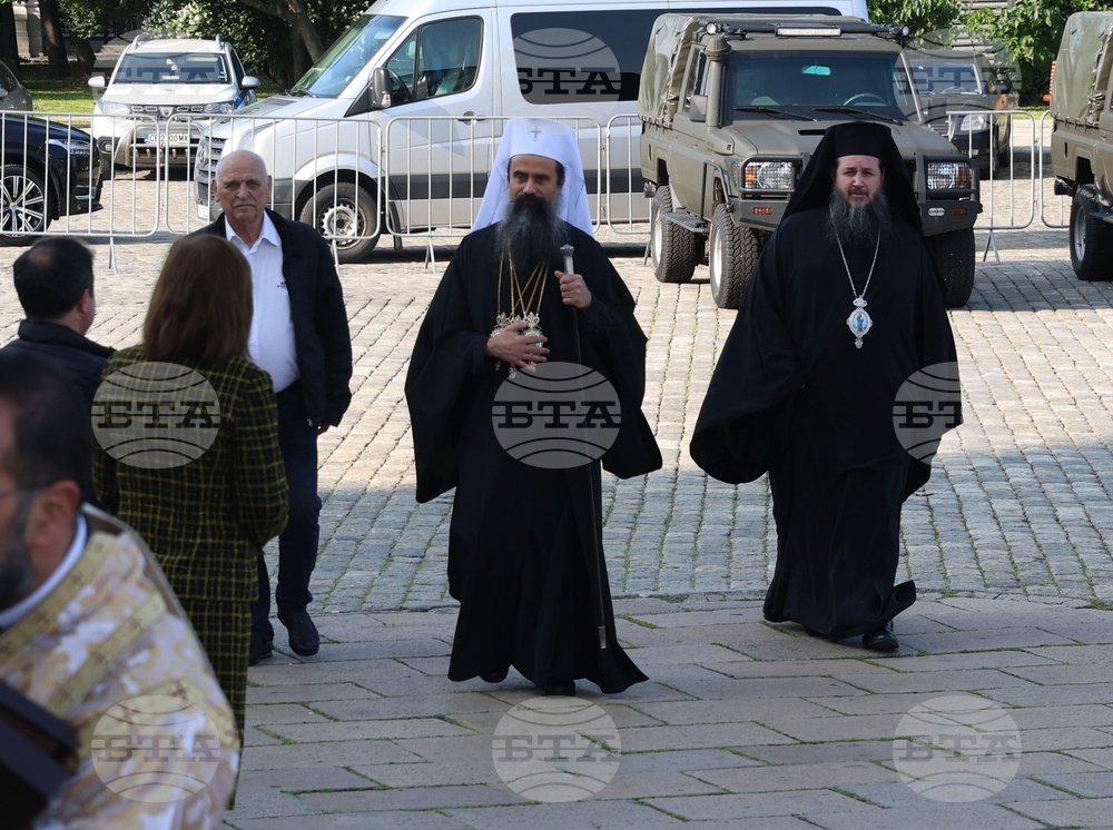Патриаршеска катедрала „Св. Александър Невски“ - 1700 години от провеждането на Първия Вселенски събор - съборна света литургия