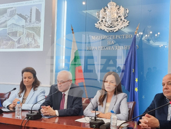 Министерство на здравеопазването - детска болница - визия - представяне