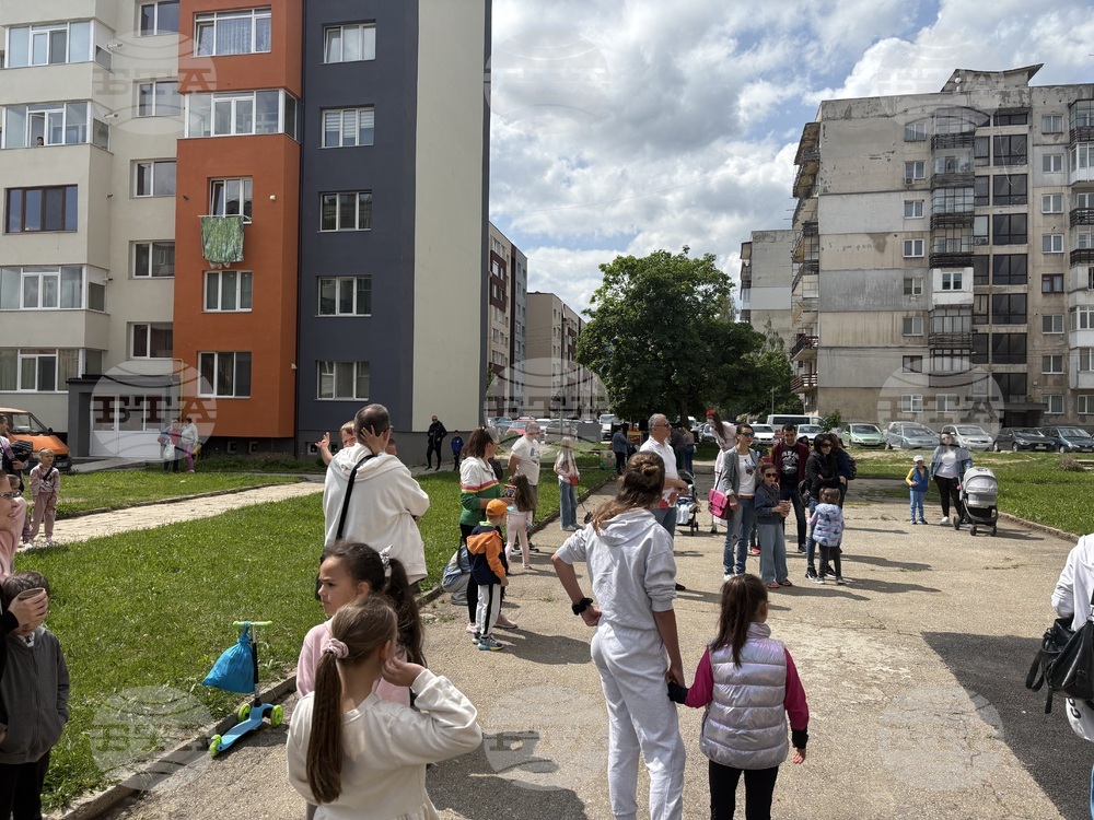 Самоков - детска площадка - откриване