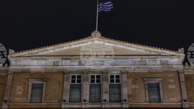 Планове за закриване на стотици пощенски клонове в Гърция предизвикаха политическо напрежение