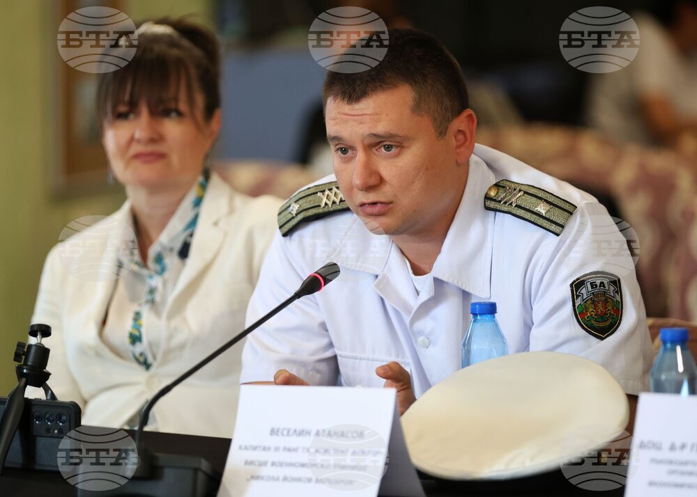 Vaptsarov Naval Academy's Atanasov: All Sea Food within Permitted Pollution Limits