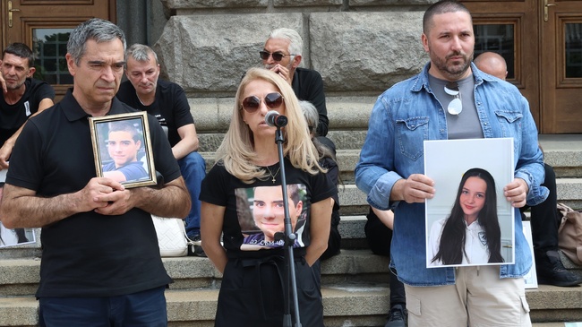 Silent Vigil Held in Sofia to Honour Children Killed in Road Accidents