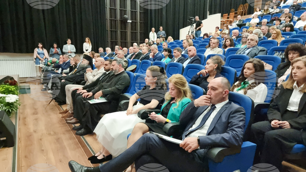 Враца - Общински съвет - тържествено заседание - награди