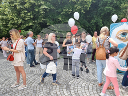 Пловдив - деца загинали на пътя - мирно бдение