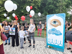 Пловдив - деца загинали на пътя - мирно бдение