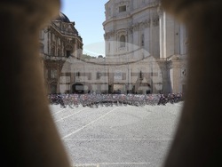 Vatican Pope Giro d'Italia Cycling