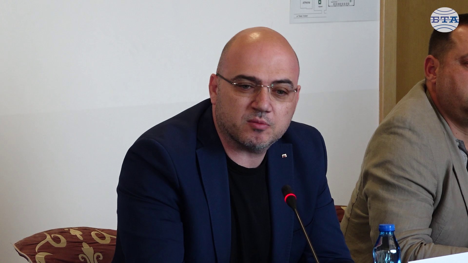 Време е да излезем от имиджа на евтина дестинация, каза секретарят по култура, образование и туризъм на президента Илин Димитров Време е да излезем от имиджа на евтина дестинация, каза секретарят по култура, образование и туризъм на президента Илин Димитров