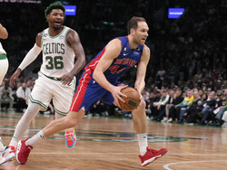 Pistons Celtics Basketball