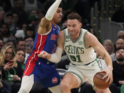 Pistons Celtics Basketball