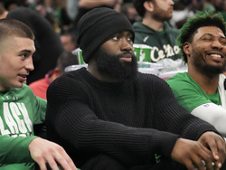 Pistons Celtics Basketball