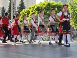 Сливен - „Приятелство без граници“ - фолклорен танцов фестивал