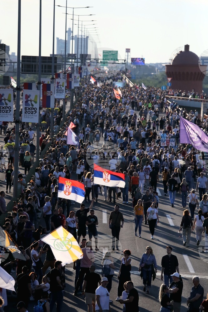 Протестиращите студенти в Сърбия обявиха, че ще започнат гражданско неподчинение в цялата страна 