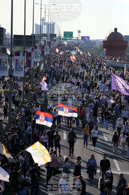 Протестиращите студенти в Сърбия обявиха, че ще започнат гражданско неподчинение в цялата страна 