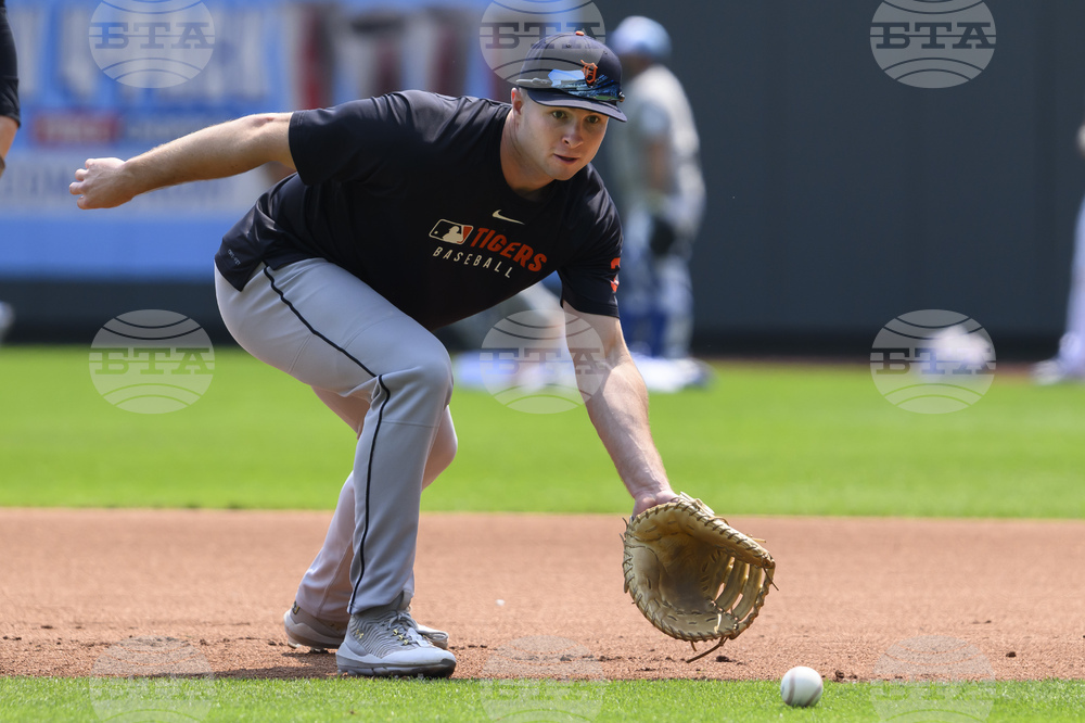 Tigers Royals Baseball