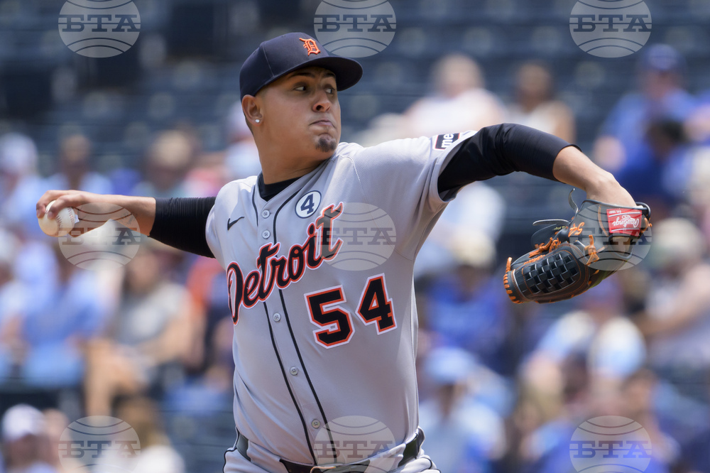 Tigers Royals Baseball