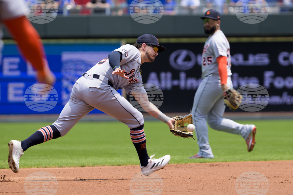 Tigers Royals Baseball