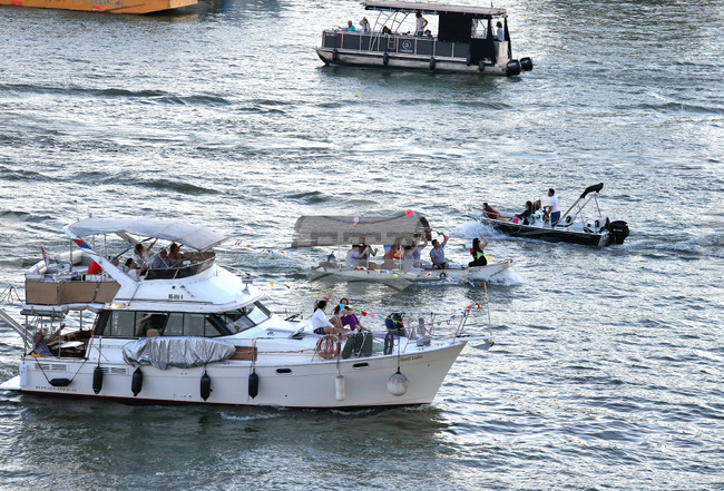 Лодка с китайски туристи се е преобърнала в р. Дунав в Северна Сърбия, трима са в неизвестност