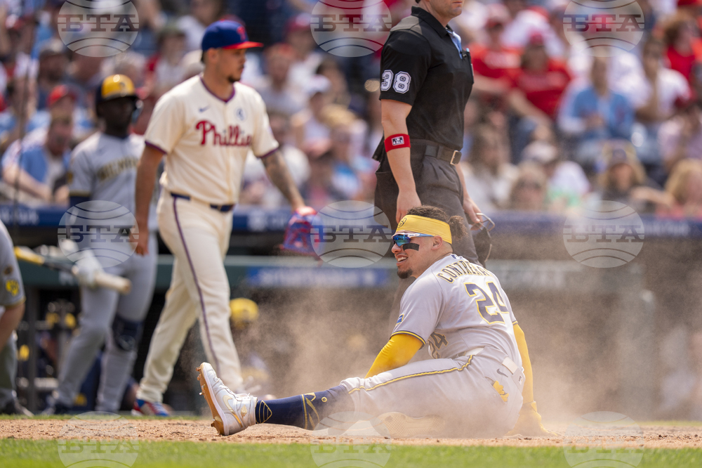 Brewers Phillies Baseball