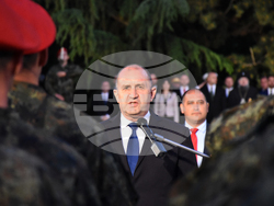 Враца - Ден на Ботев - Румен Радев - митинг-заря